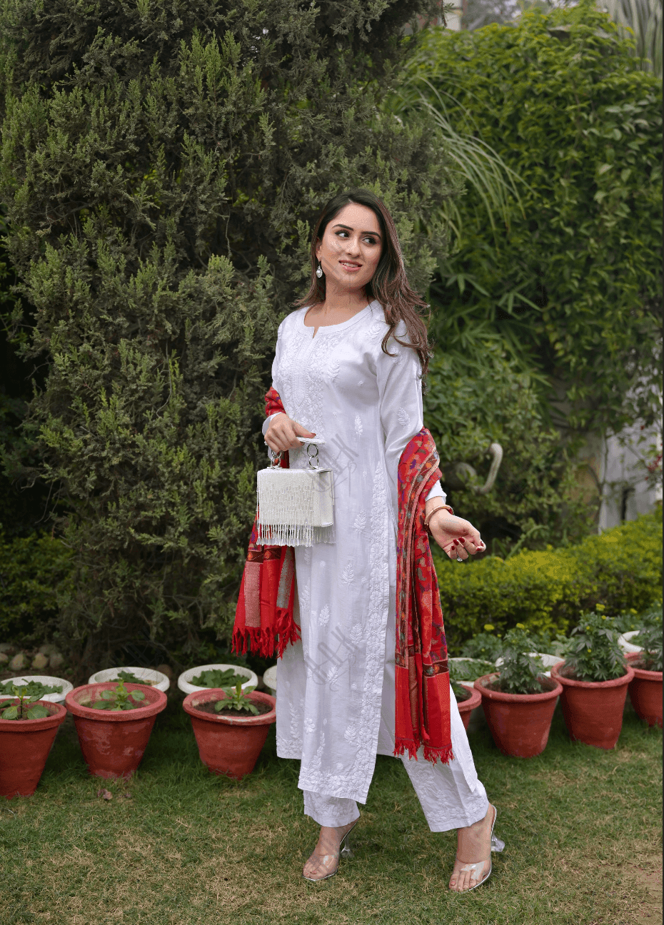 Buy White Kurtis For Women in India | White Short Kurtis & More